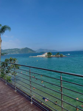 Casa em Condomínio - Angra dos Reis